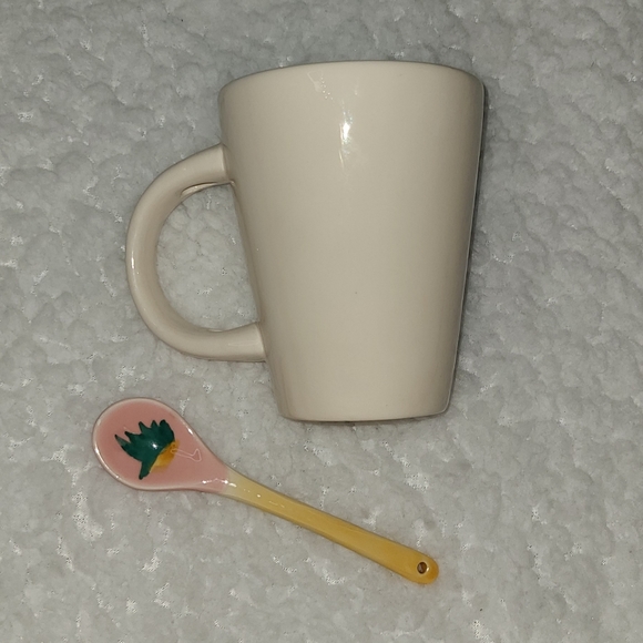 Dominican Republic Mug with Spoon Alligator - Picture 5 of 8